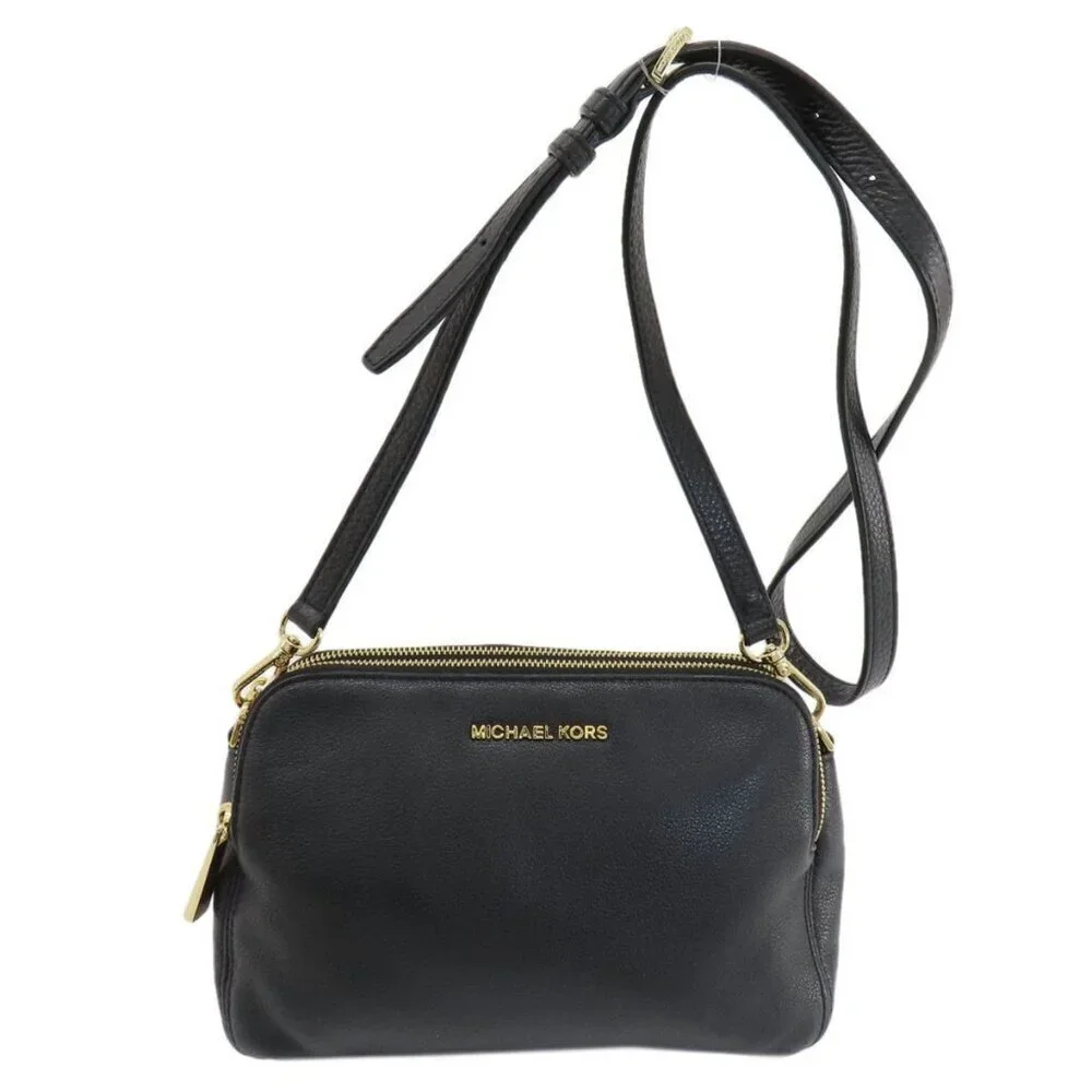 Michael Kors Jet Set Black Pebble Leather‎ Shoulder Bag  9 1/2
